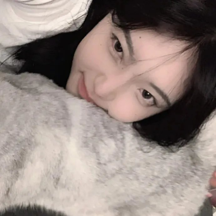屋顶上的小飞人
